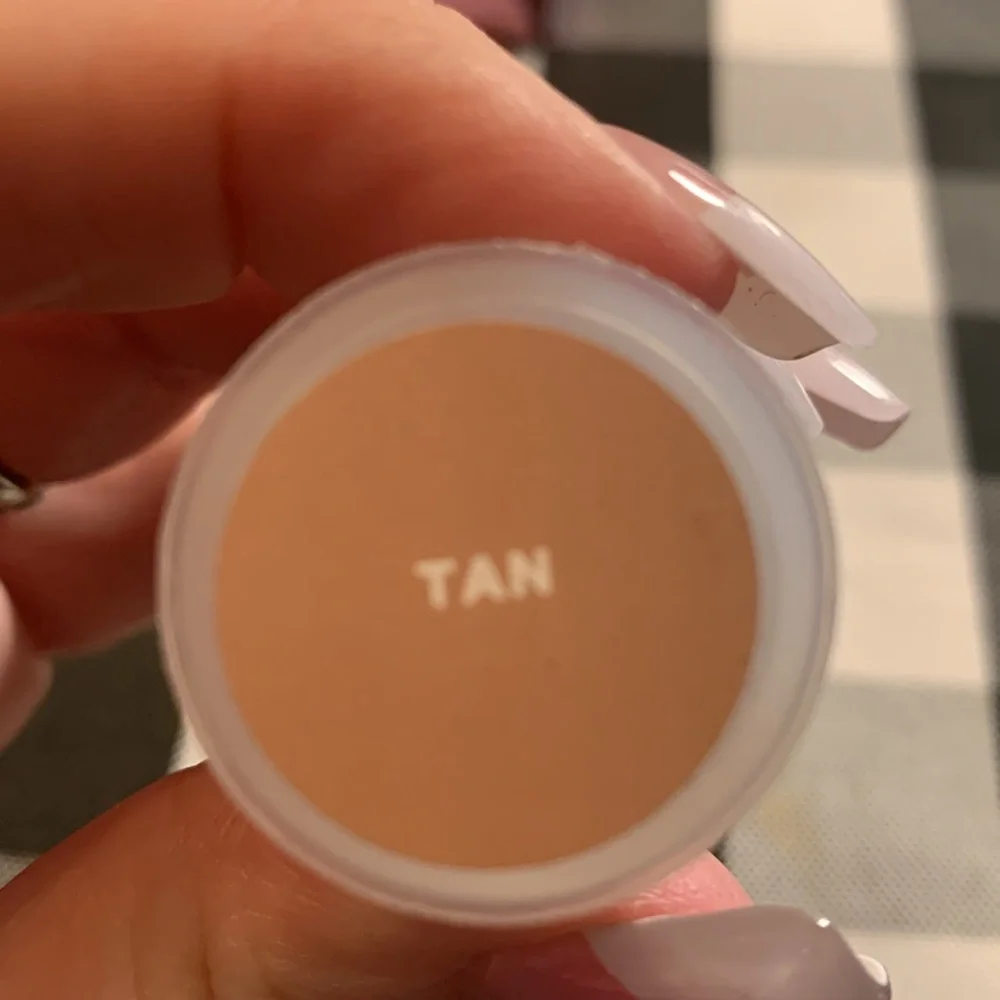 Milk Makeup Tan Flex Concealer